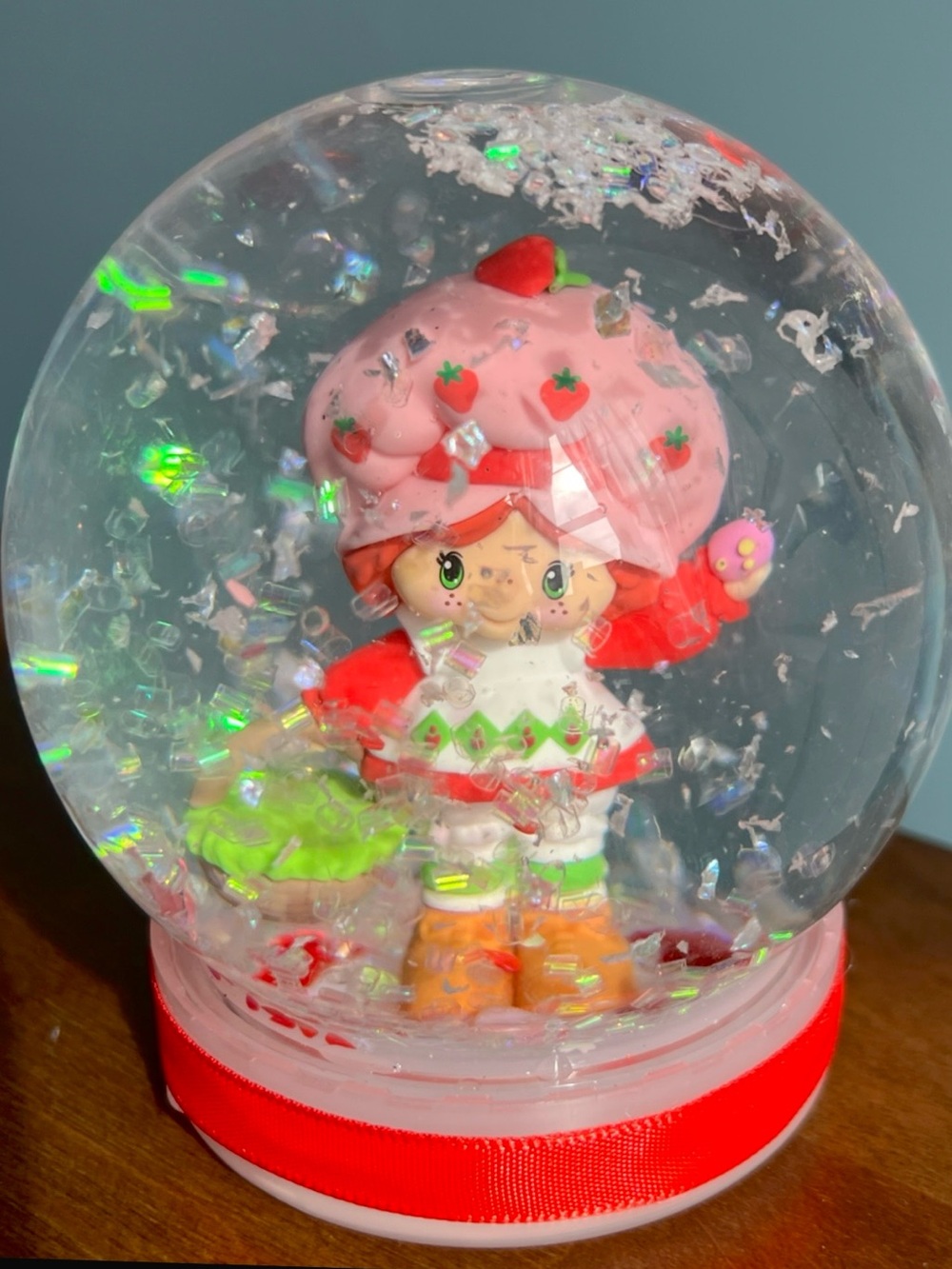 Strawberry Shortcake Snow Globe